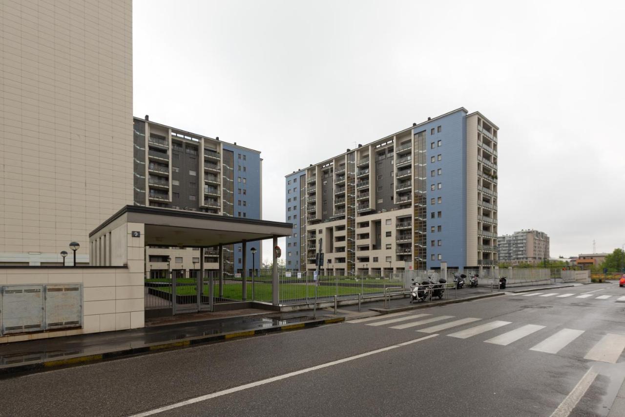 Milan Comfy Apartment X3 - With Balcony Екстер'єр фото