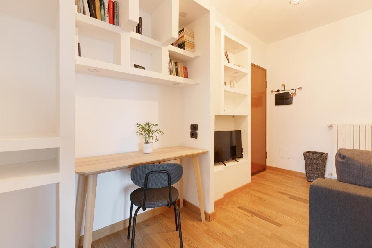 Milan Comfy Apartment X3 - With Balcony Екстер'єр фото