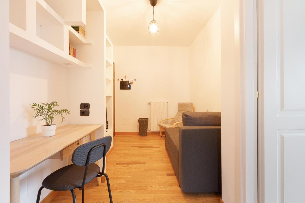 Milan Comfy Apartment X3 - With Balcony Екстер'єр фото